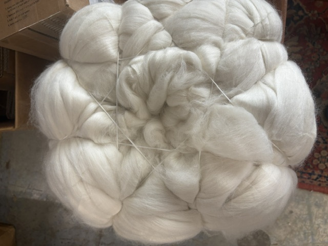#47, Falkland 56s Wool Top