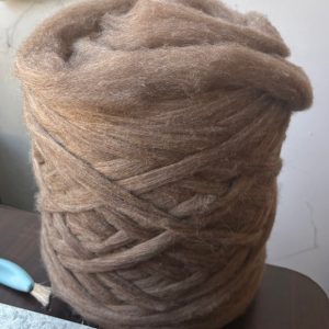 25DR Taupe Domestic Romney Sliver